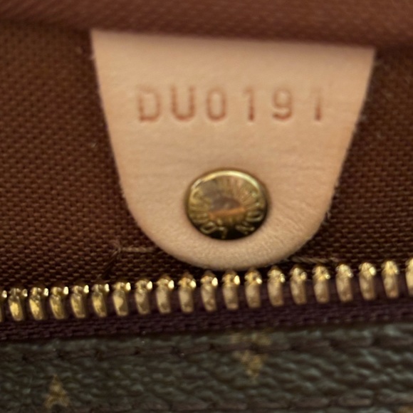 Louis Vuitton MIF Monogram Speedy 30 Bandoulière Handbag and Base Shaper - Picture 12 of 16